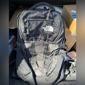 NORTH FACE RECON BACKPACK